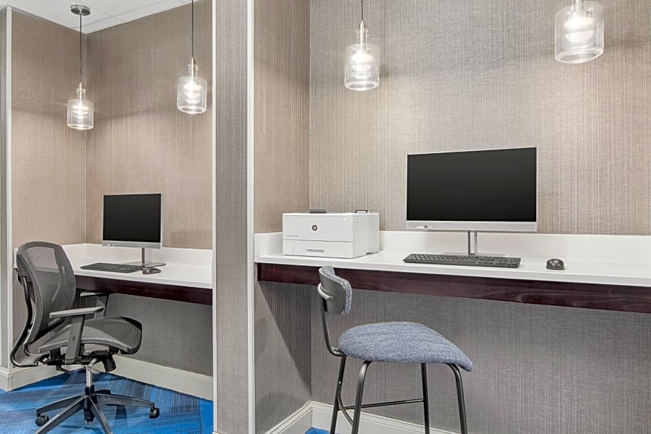 Holiday Inn Express Hotel & Suites Greenville-I-85 & Woodruff Road By IHG