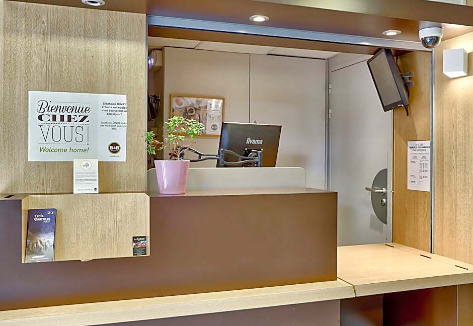 B&B Hotel Clermont Ferrand Le Brezet Aéroport