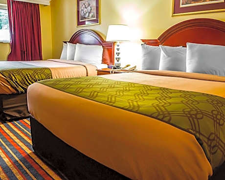 Queen Room with Two Queen Beds - Accessible/Non-Smoking