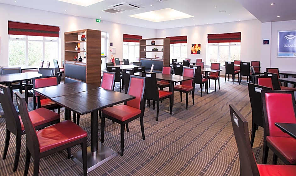 Holiday Inn Express Stoke-On-Trent By IHG