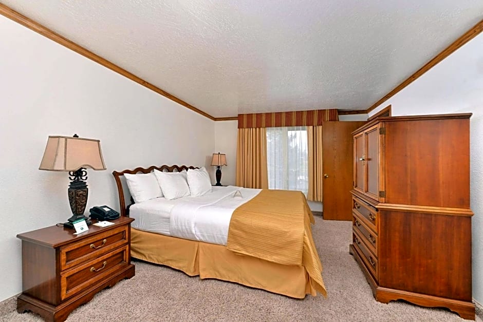 Quality Inn Vernal near Dinosaur National Monument