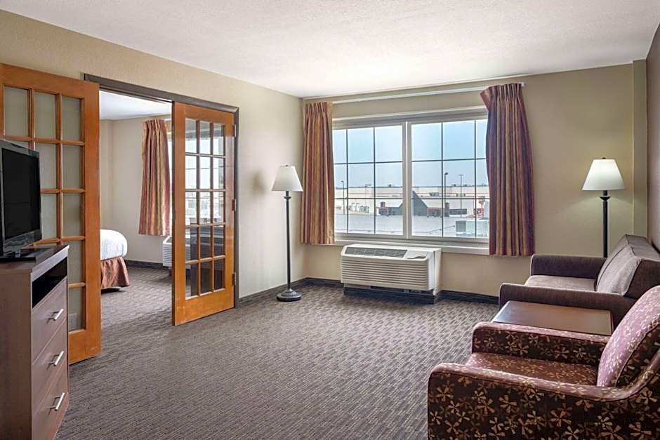 AmericInn by Wyndham Cedar Rapids North