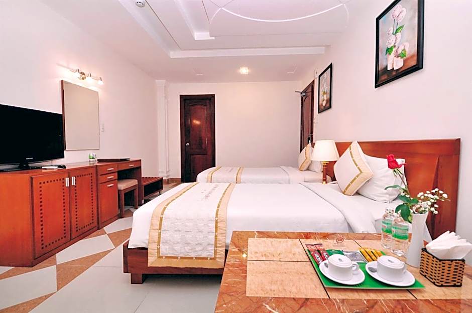 Tan Hoang Long Hotel – Ho Chi Minh City, 