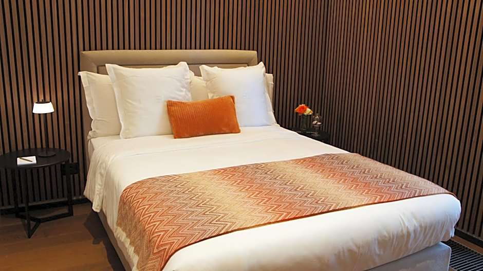Hotel Binario