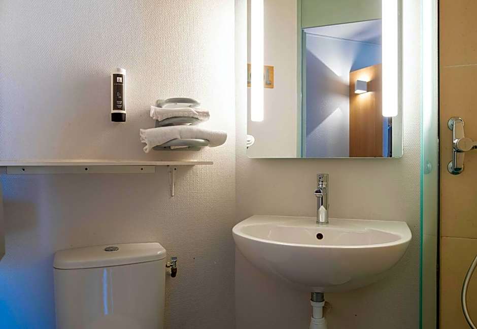 B&B Hôtel Avignon (2)