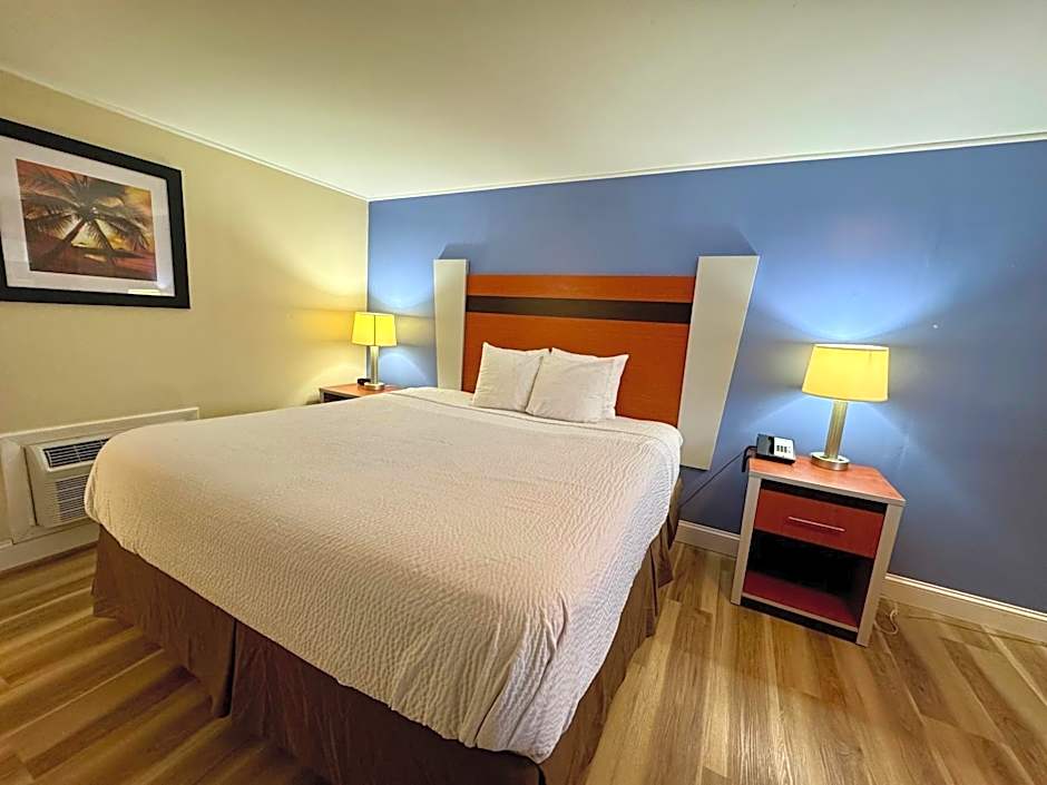 Days Inn by Wyndham West Yarmouth/Hyannis Cape Cod Area