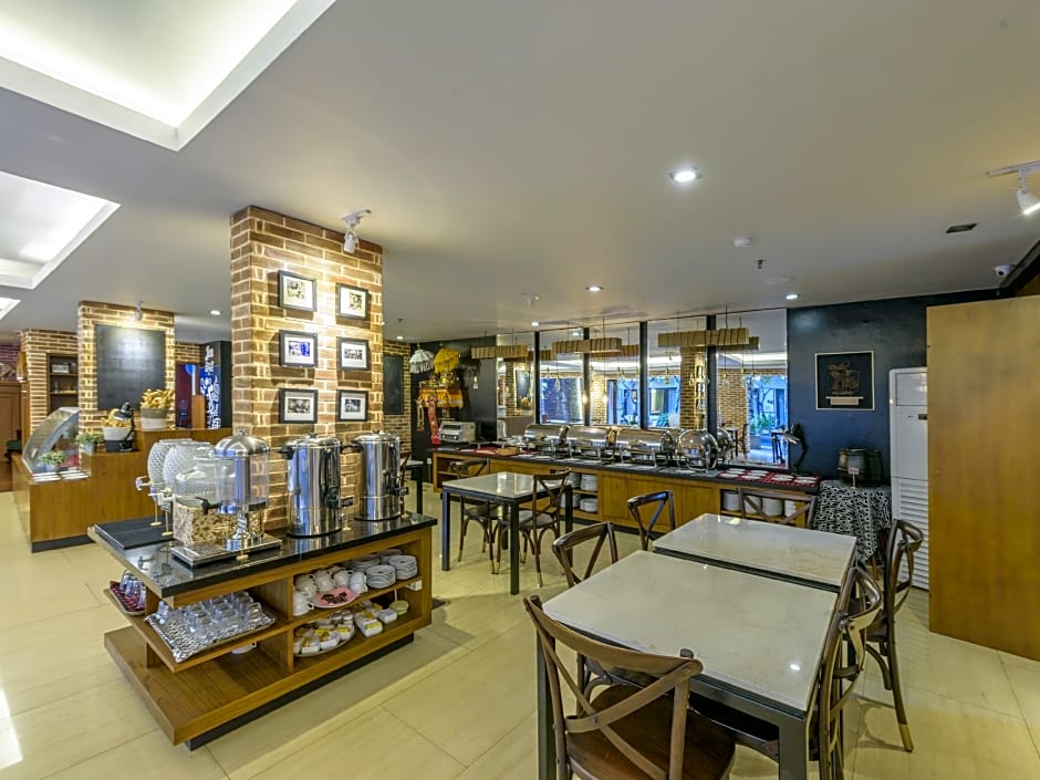 d'primahotel Seminyak