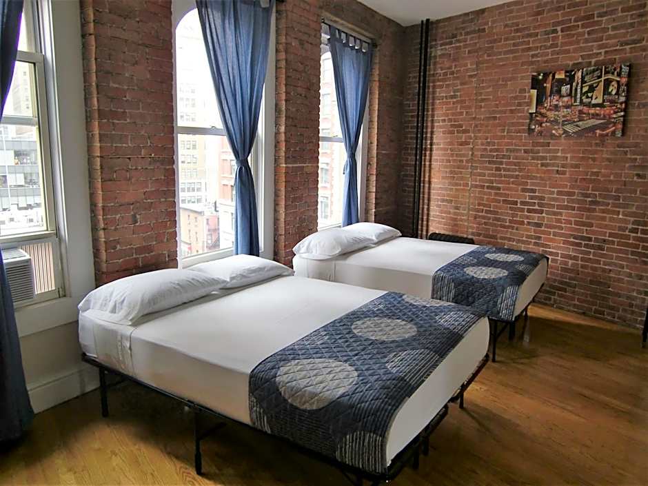 Studios Midtown Manhattan