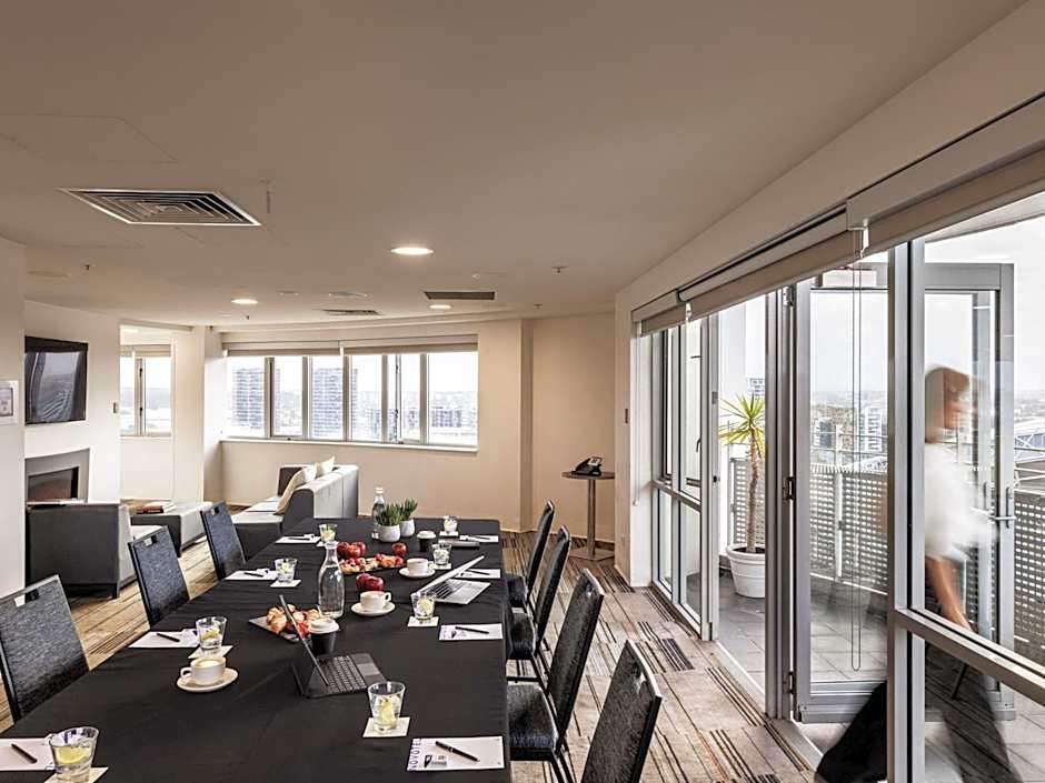 Novotel Sydney Olympic Park Hotel