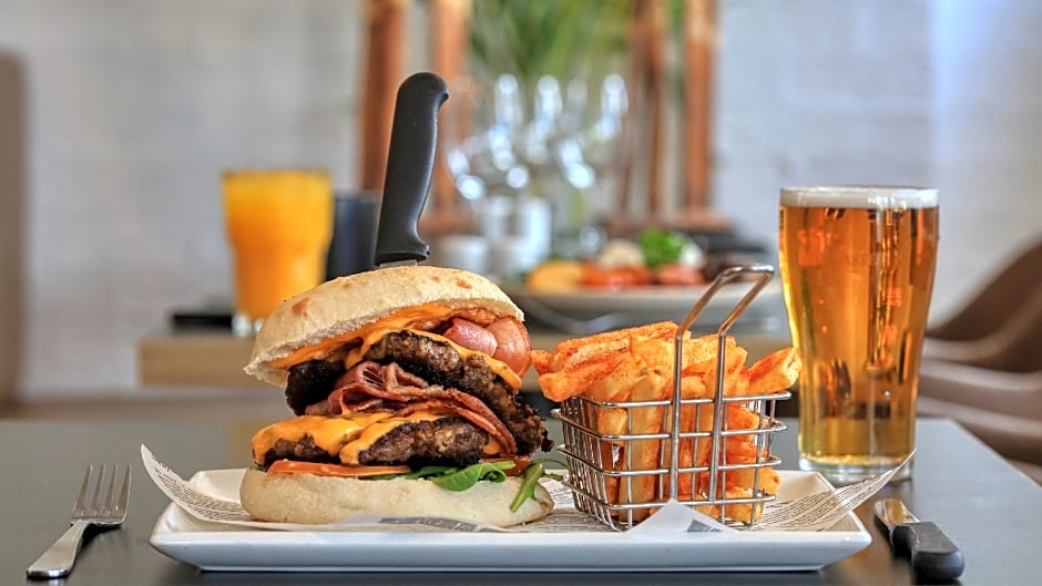 Countryman Motor Inn