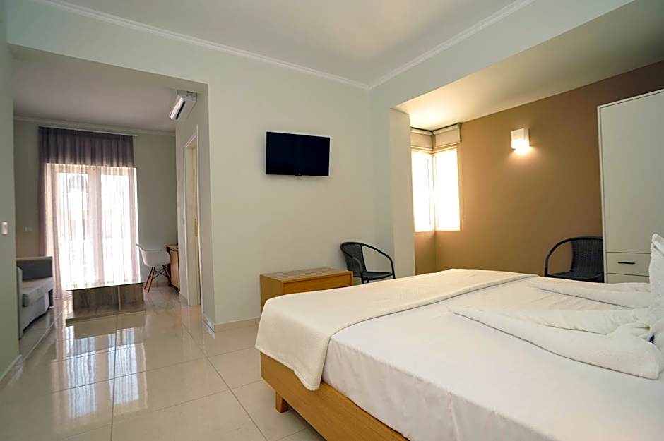 Mithos Premium Rooms