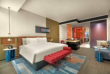 Premium King Room