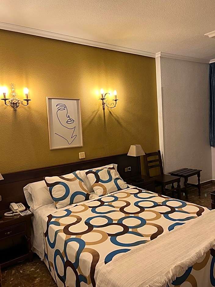 Hostal Sonsoles Madrid-Centro