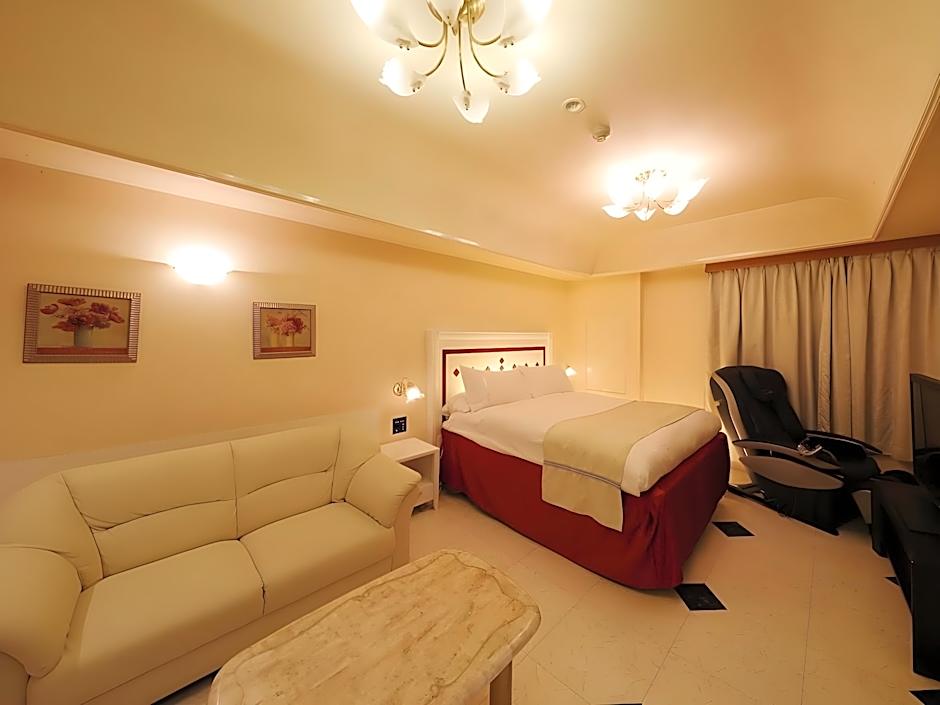 Hotel Fine Garden Suzuka - Free Parking