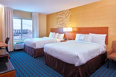 Queen Room with Two Queen Beds and Adapted Tub - Mobility and Hearing Accessible