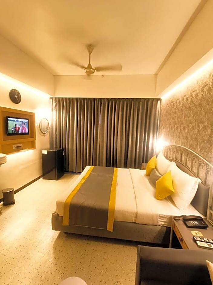 Hotel Gurukripa Daman