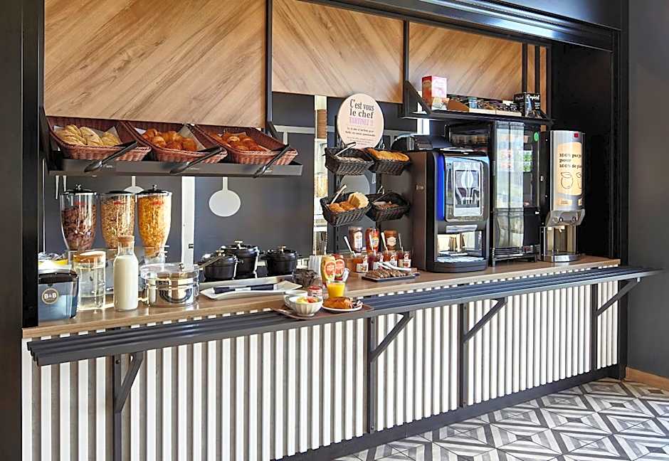 B&B HOTEL Saint-Denis Porte de Paris