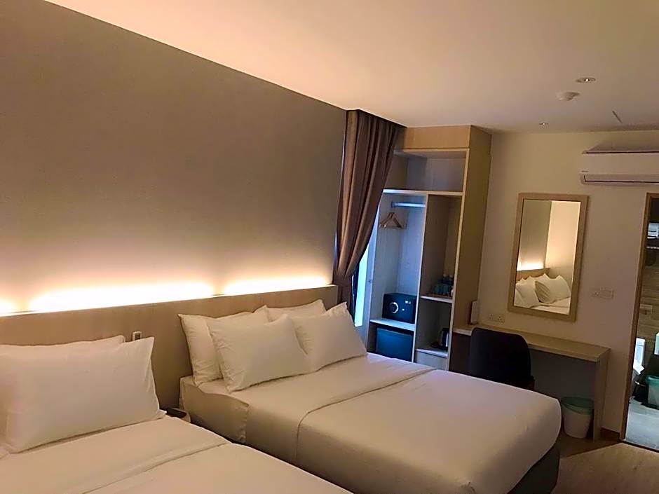 MIYABI HOTEL PERMAS