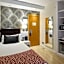 Catalonia Castellnou Hotel