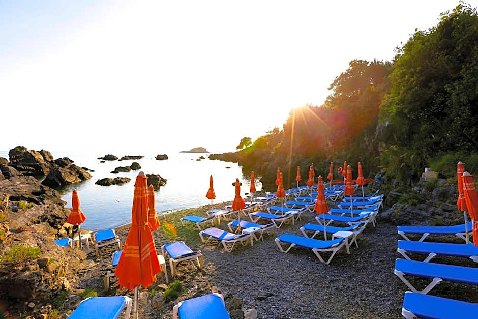 illicini stabilimento balneare e albergo