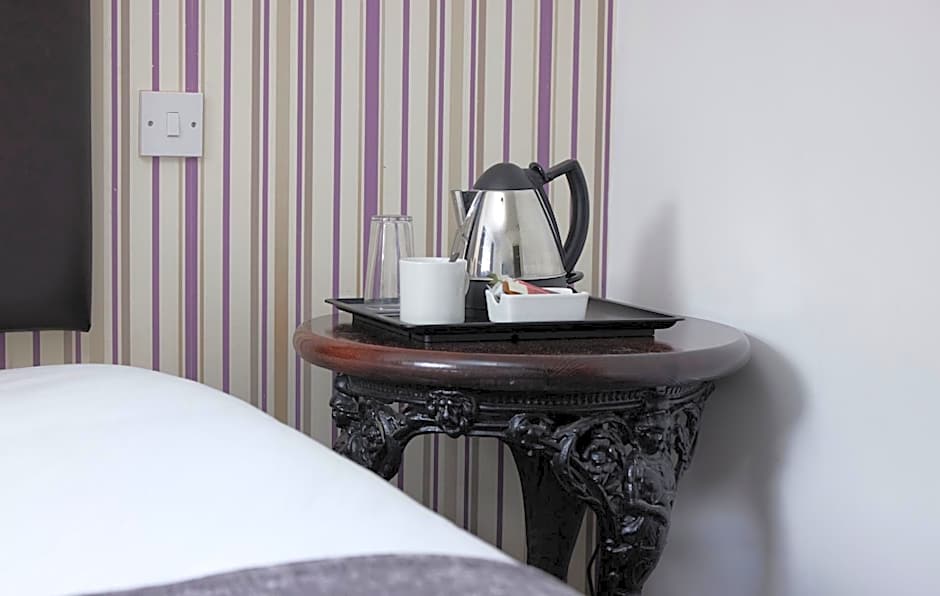 Old Ferry Boat by Greene King Inns