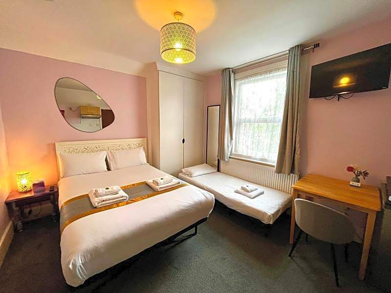 United Lodge Hotel