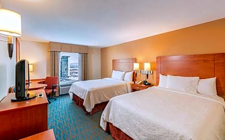 2 Queen Beds Nonsmoking