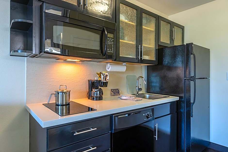 Candlewood Suites Springfield South By IHG