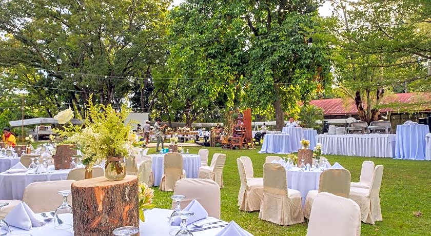 Montebello Villa Hotel