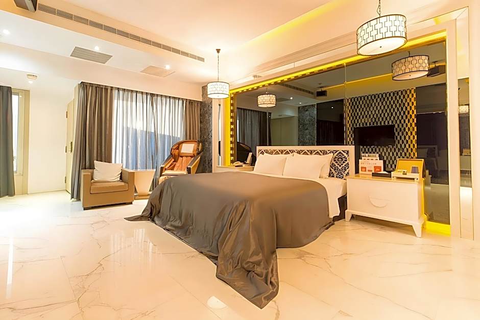 Feng Cai Motel