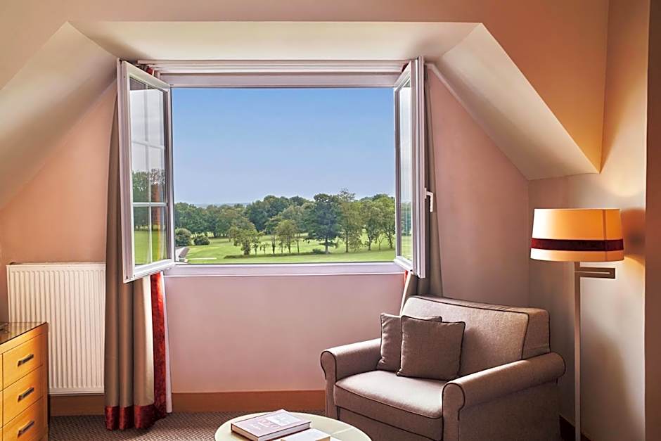 Hotel Barriere L'Hotel du Golf