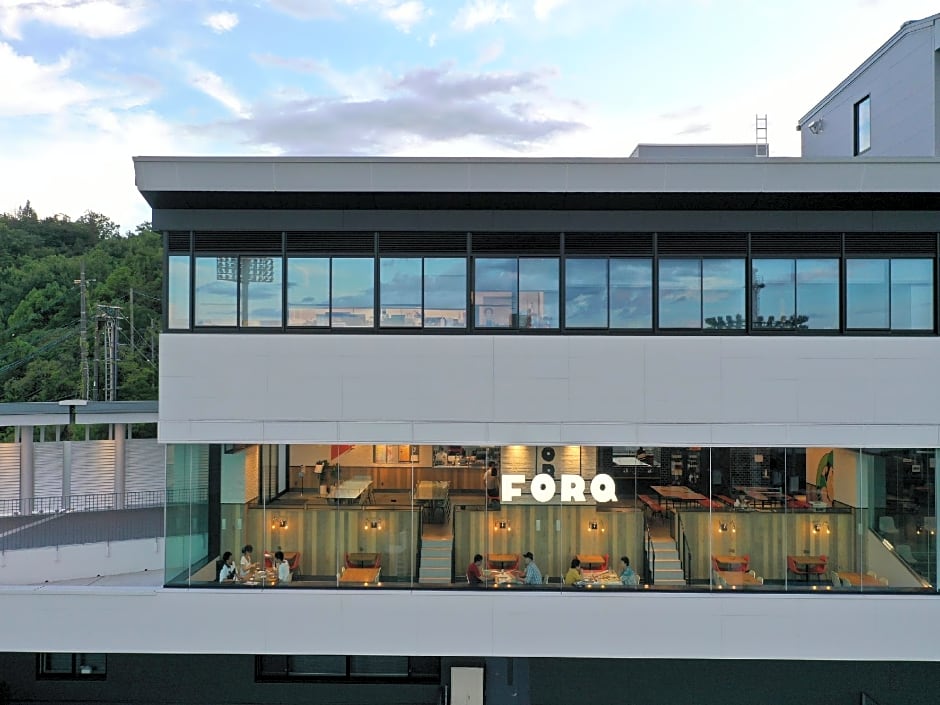 SETOUCHI KEIRIN HOTEL 10 by Onko Chishin