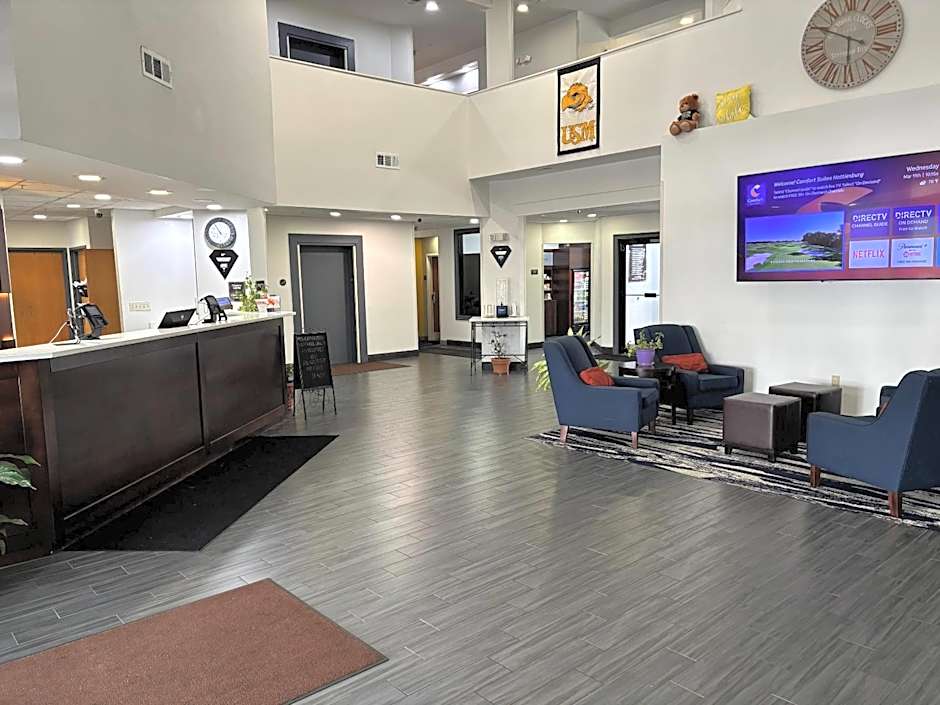 Comfort Suites Hattiesburg near University