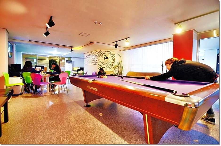 One Way Guesthouse Busan