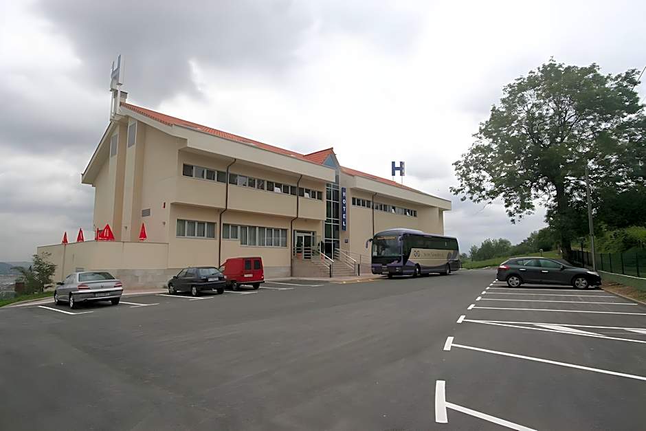 Hotel Palacio de Asturias