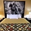 Super 8 by Wyndham Pasadena