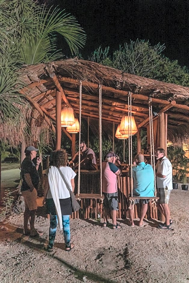 Xcalak paradise hotel