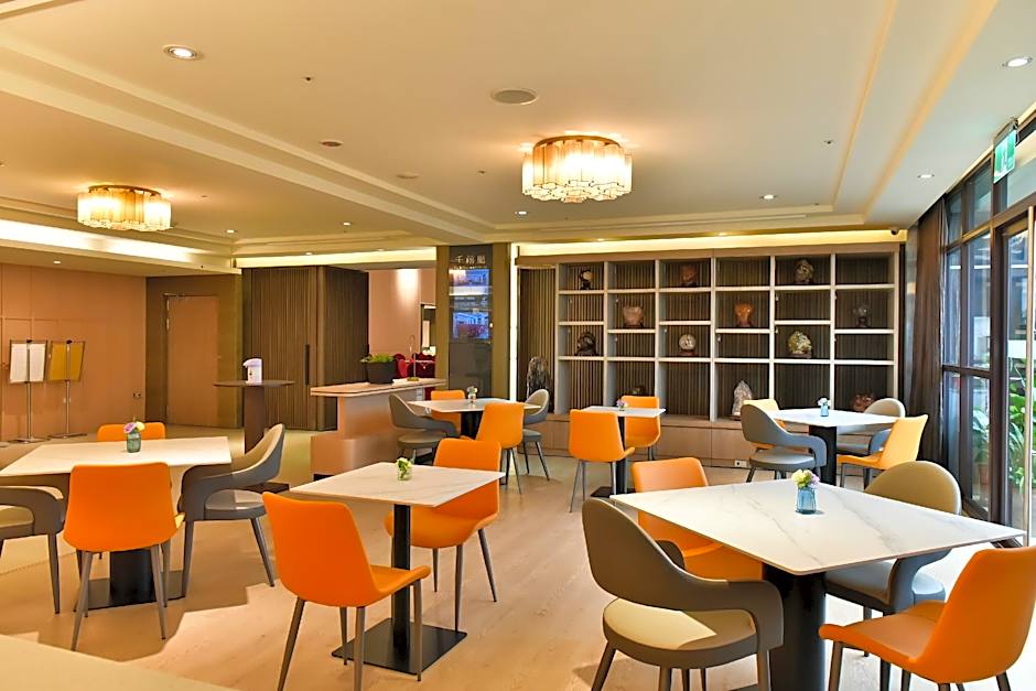 Holiday Inn Taoyuan Airport By IHG
