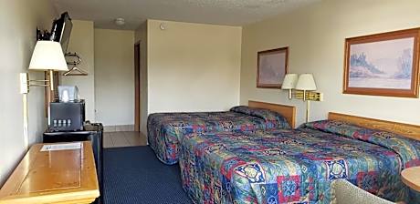 Standard Queen Room