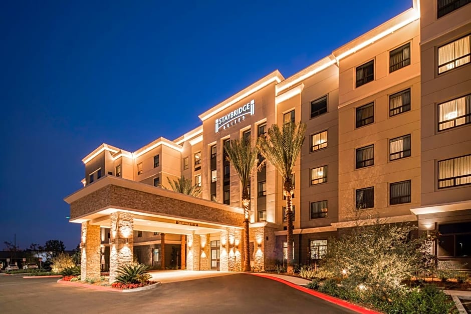 Staybridge Suites Irvine - John Wayne Airport