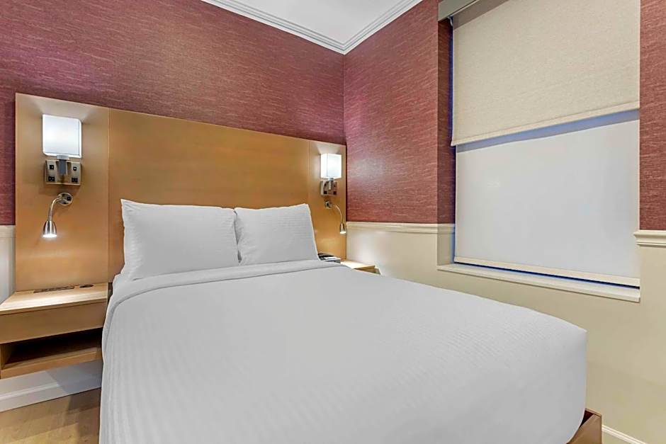 Mayfair Hotel, Ascend Hotel Collection
