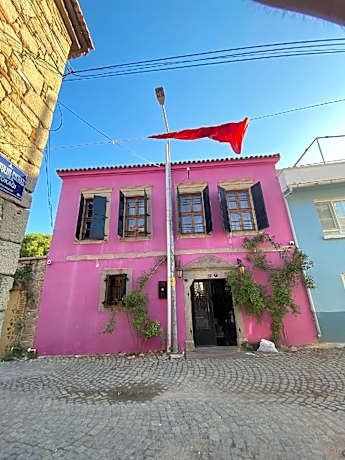 Aristonicus Boutique Hotel