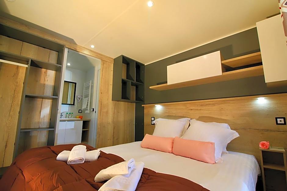 Photo 1 of 12 of Cocoon Cottage