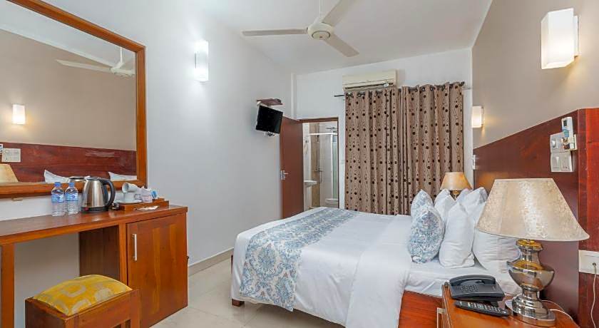 Hotel Travellers Nest