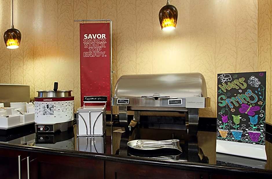 Hampton Inn By Hilton Columbus-Airport