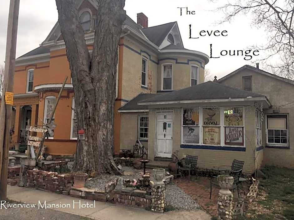 Riverview Mansion Hotel