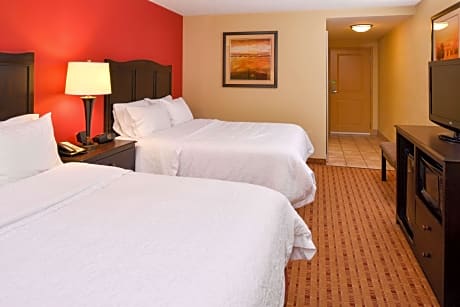 1 King Mobility/Hearing Acc Ri Shower Nosmok