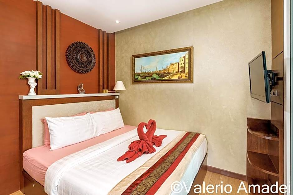 Sea & Sky Karon Beach by PHR