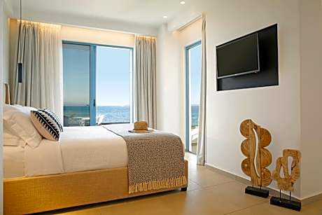 Suite with Sea View