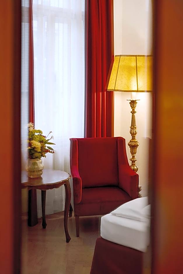 Graben Hotel
